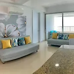 Apartment Al-2 Facing The Sea With Wifi
