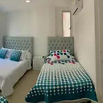 Apartment Al-2 Facing The Sea With Wifi